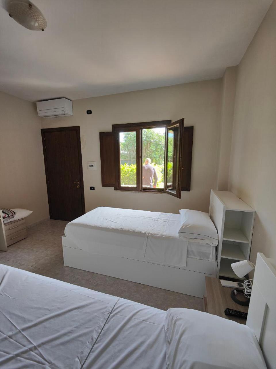B&B D'Avino ปากานิ ภายนอก รูปภาพ