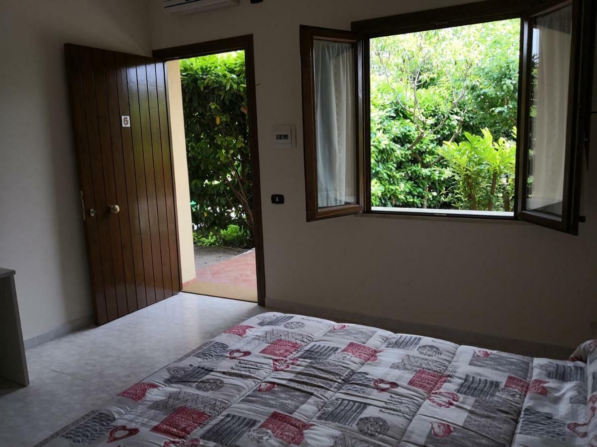 B&B D'Avino ปากานิ ภายนอก รูปภาพ