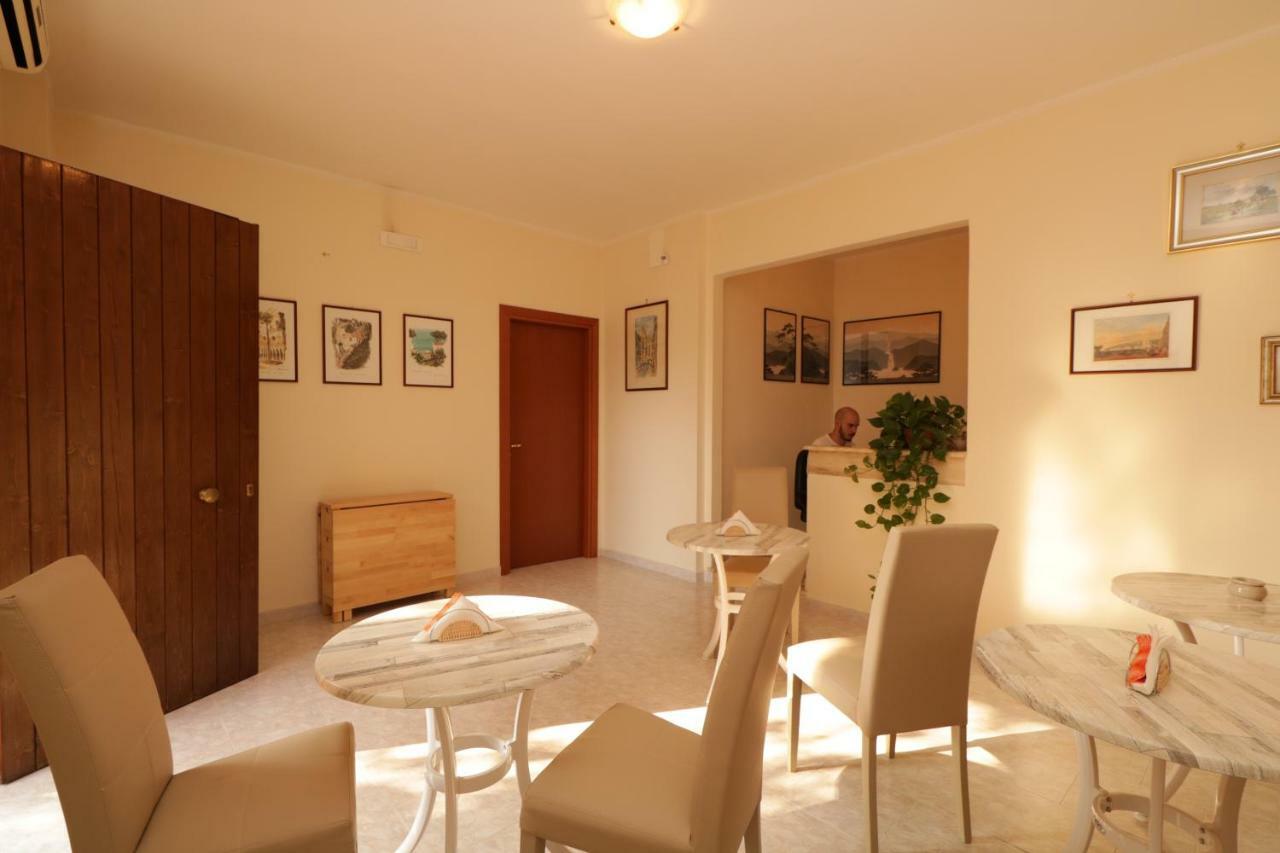 B&B D'Avino ปากานิ ภายนอก รูปภาพ