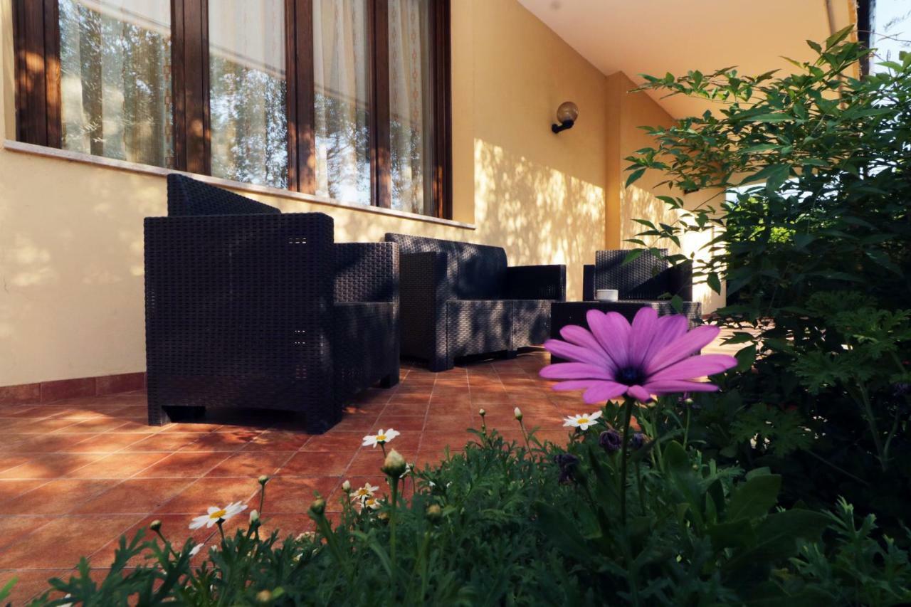 B&B D'Avino ปากานิ ภายนอก รูปภาพ