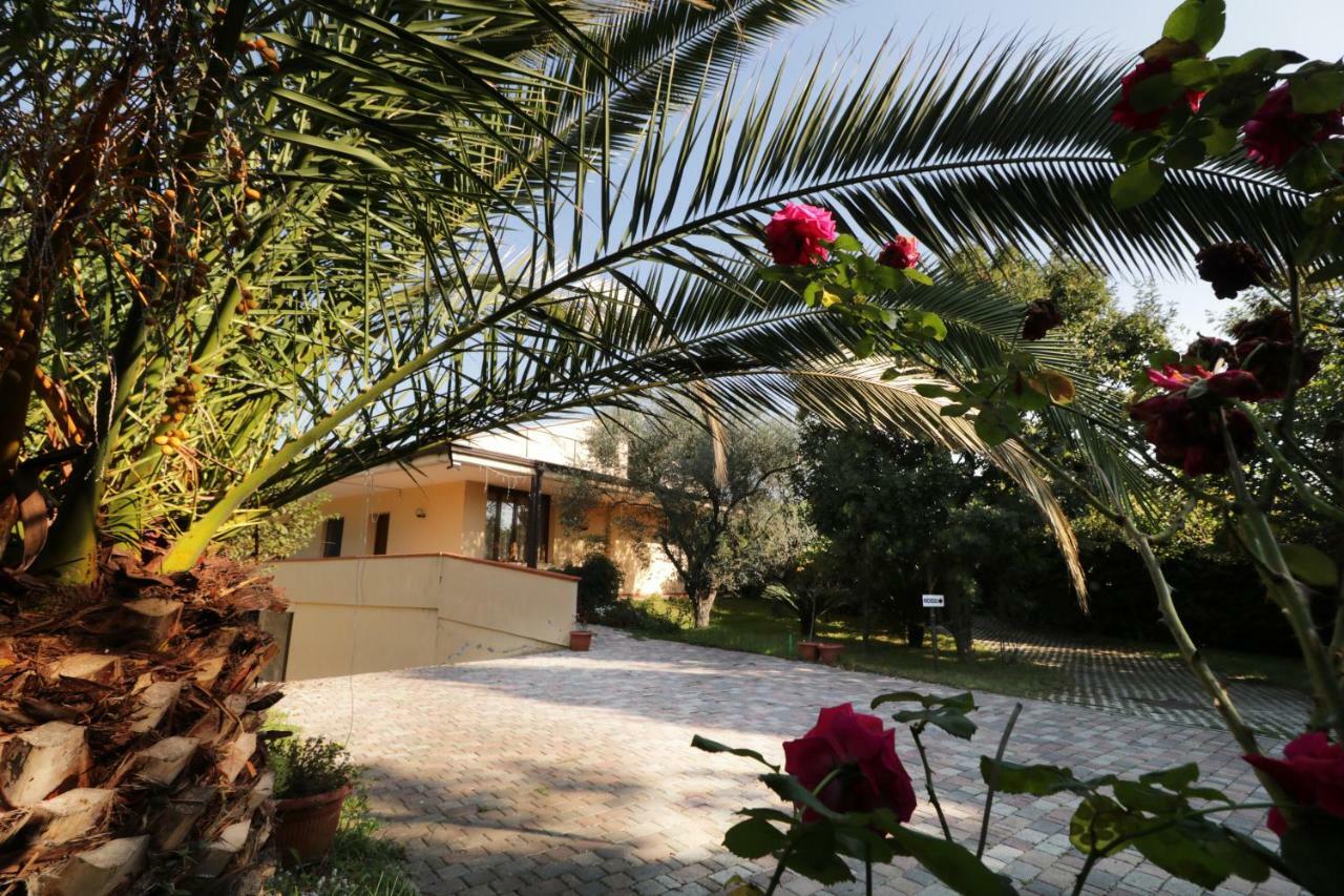 B&B D'Avino ปากานิ ภายนอก รูปภาพ